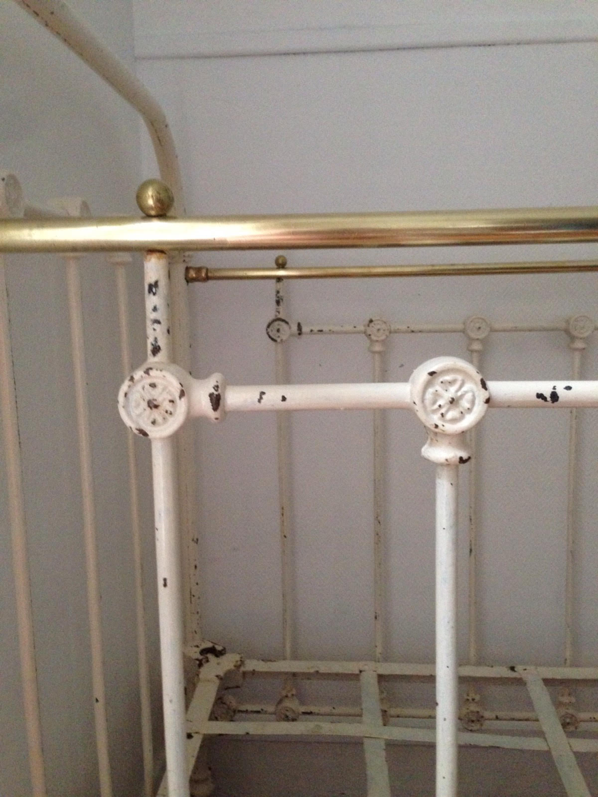 Wrought iron bed