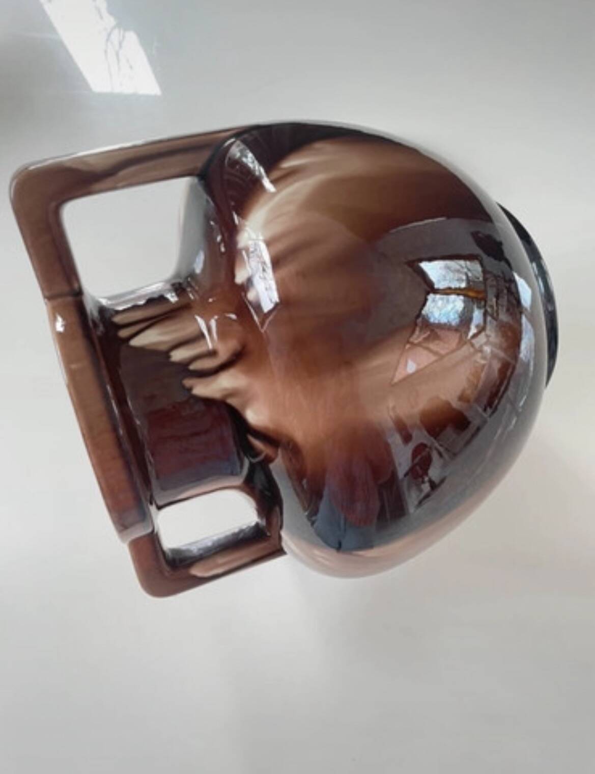 Ball vase circa 1900. Fives Lille. A. G. de Bruyn