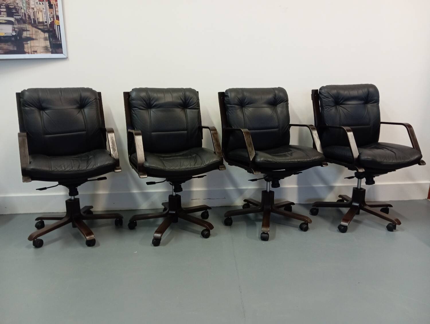 Westnofa Scandinavian office armchair in leather