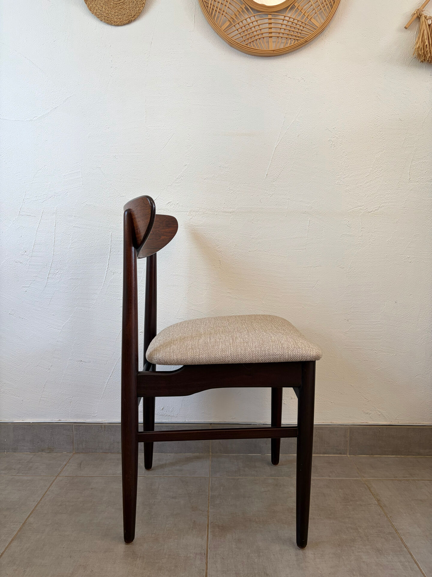 6 vintage Scandinavian teak chairs by Dyrlund