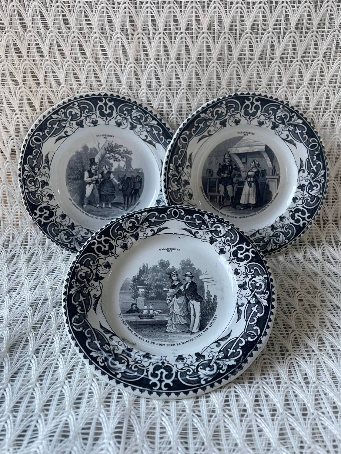 Talking plates Creil and Montereau