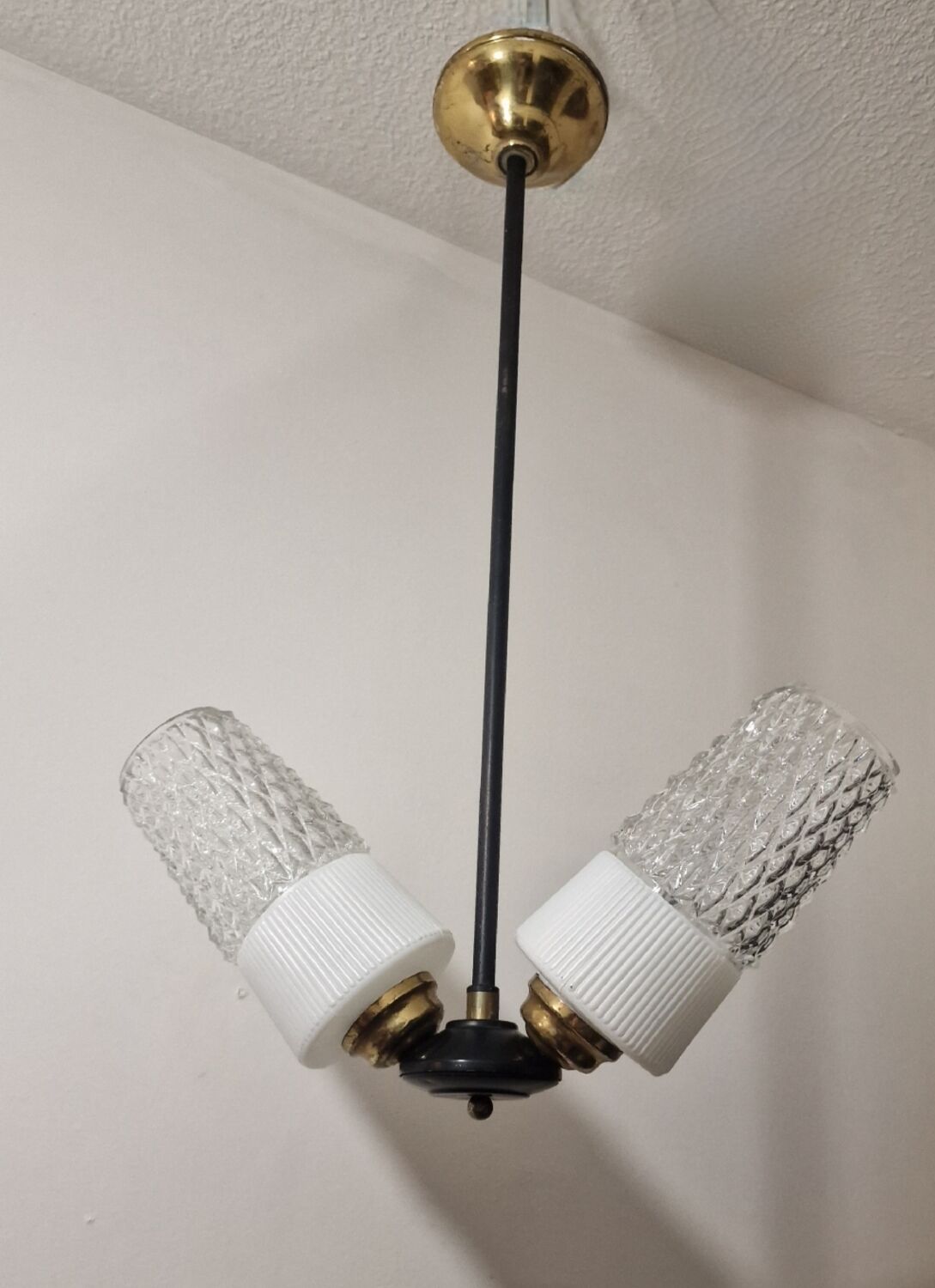 Chandelier 2 burners with chiseled glasses