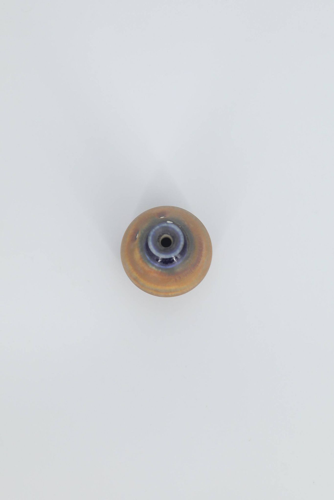Petit vase de collection scandinave moderne du milieu du siècle en grès bleu et marron par Gunnar Borg