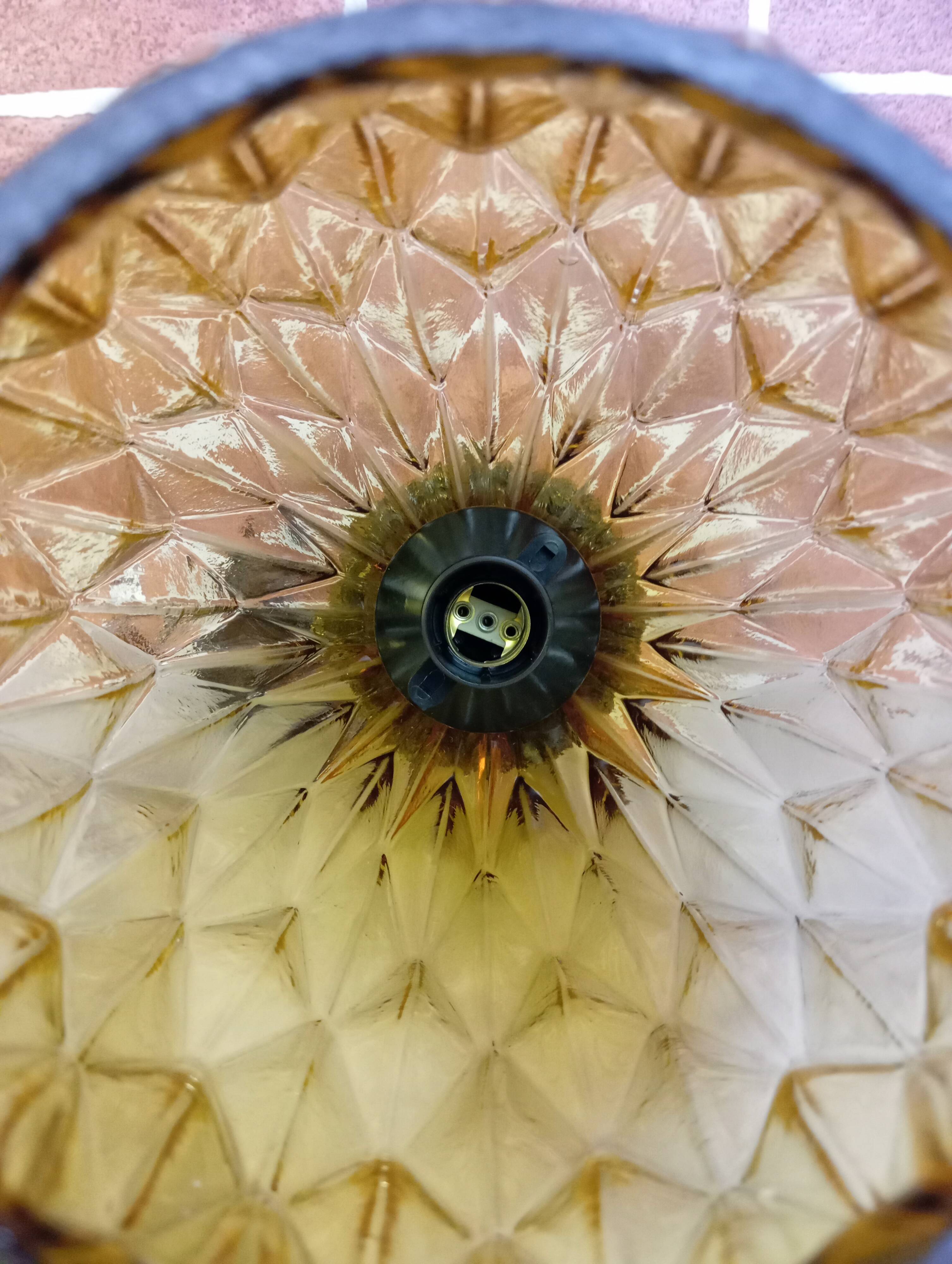 Lustre en verre ambré