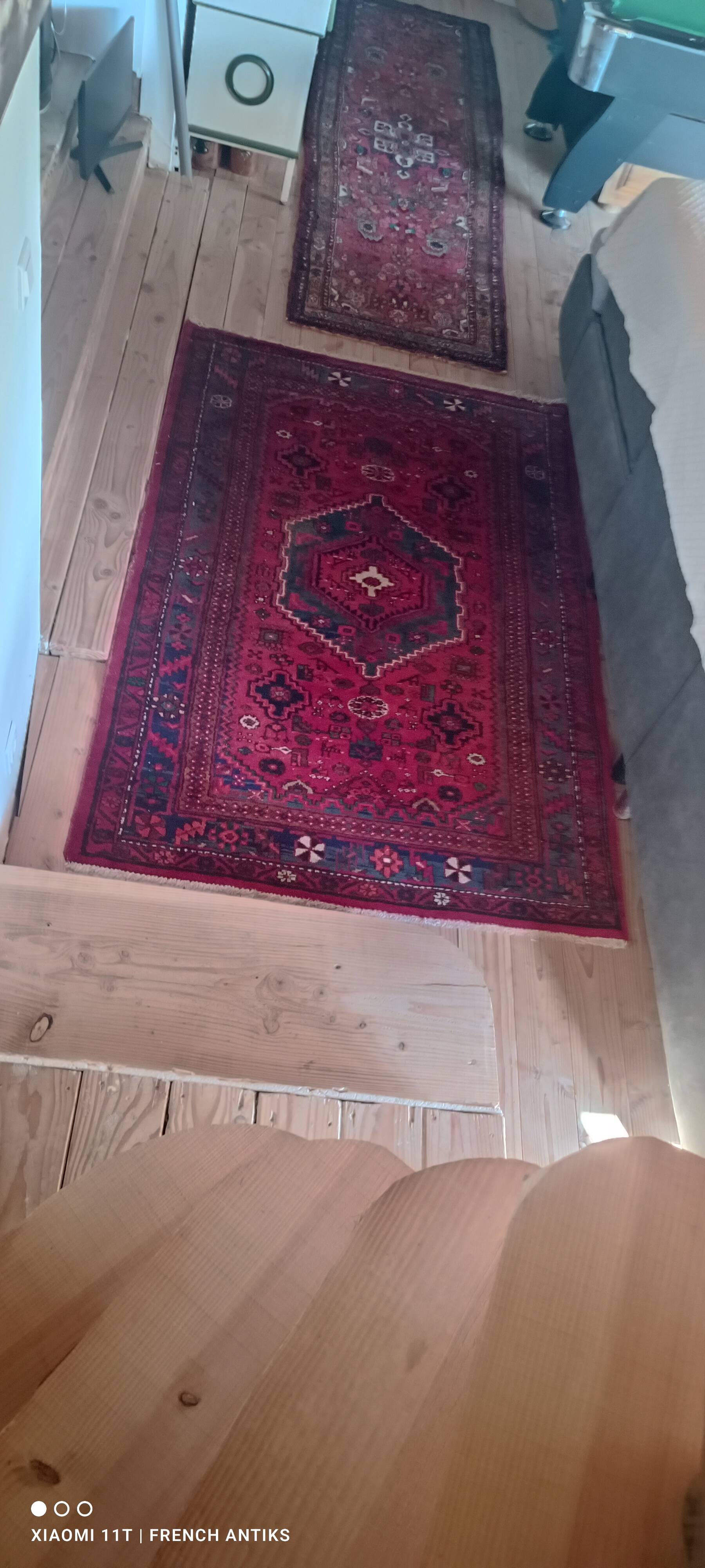 Vintage Iranian rug from the 1950s. Handcrafted, handmade.