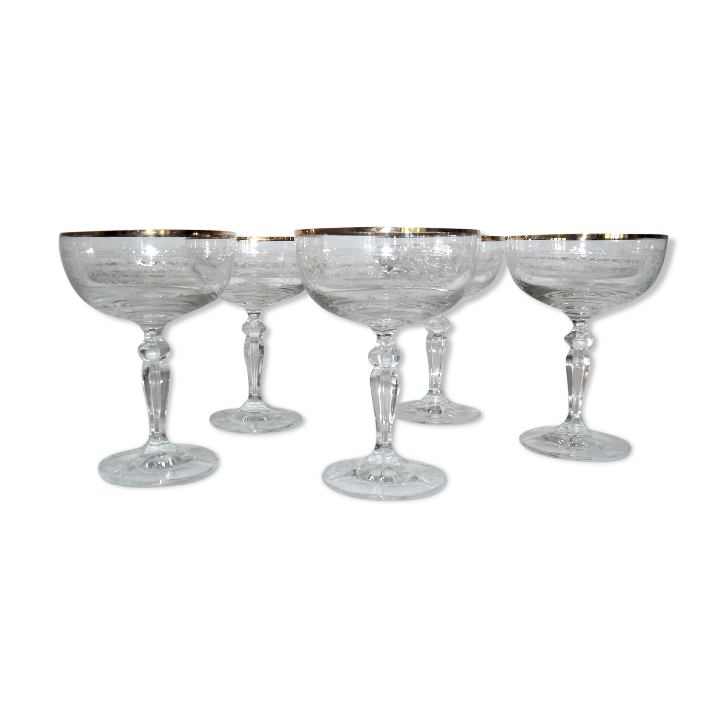 Lot of 5 cups champagne in Crystal engraved NET gold