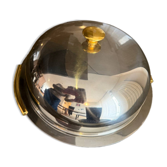 Serving dish with cover