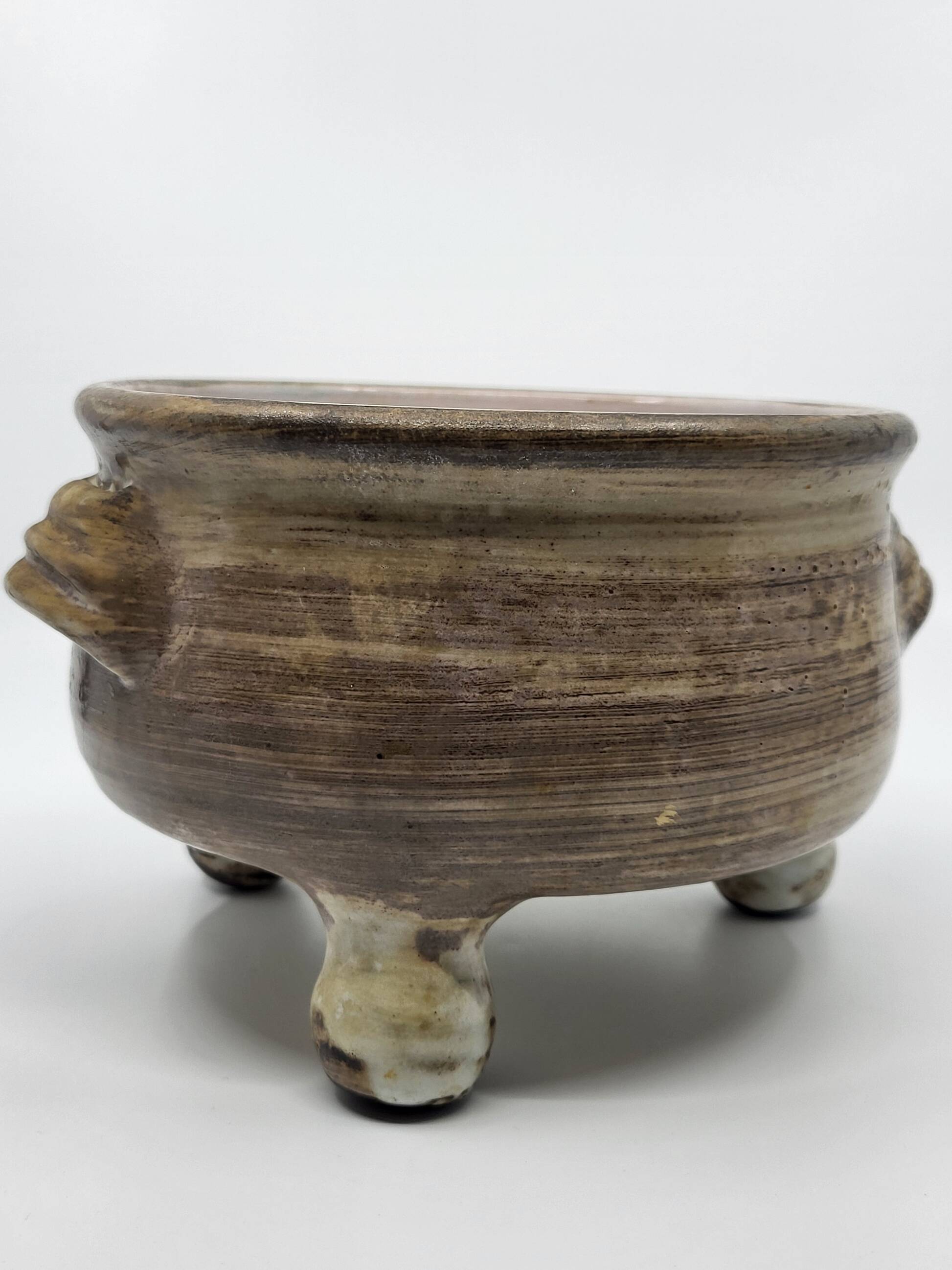 Jacques Pouchain tripod pocket emptier, Dieulefit workshop, French ceramics 1960