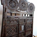 Paire de chaises basses traditionnelles, Indonésie