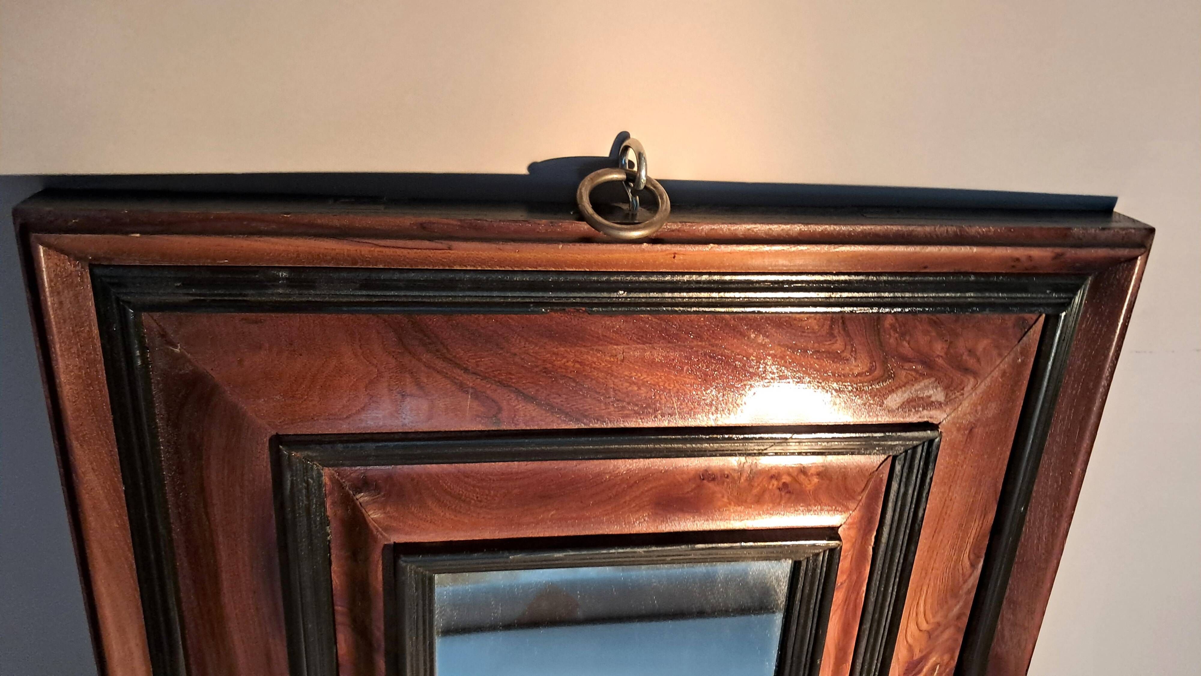 High period style mirror in solid wood from the early 20th century.