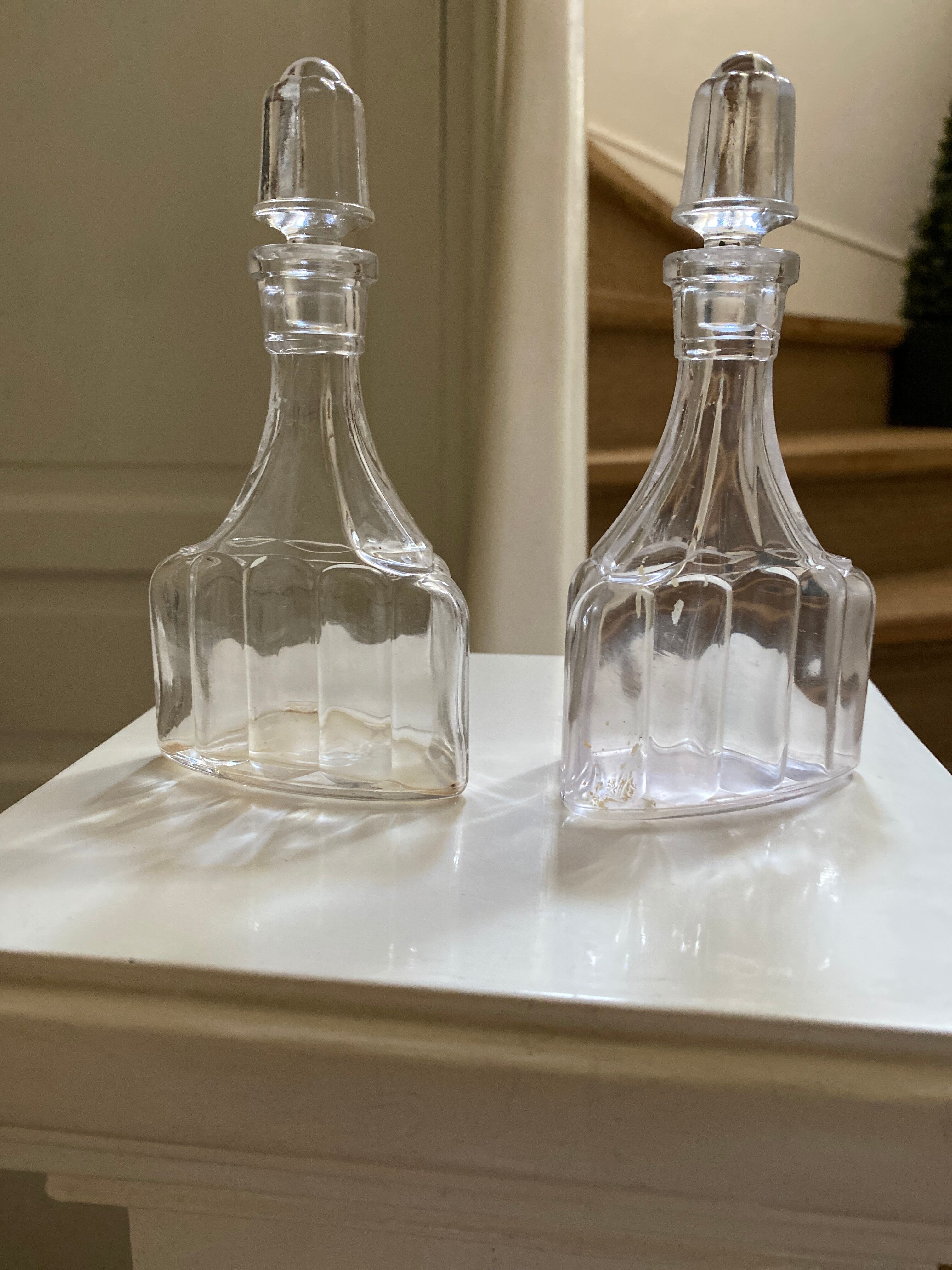 Service oil vinegar salt pepper with tray