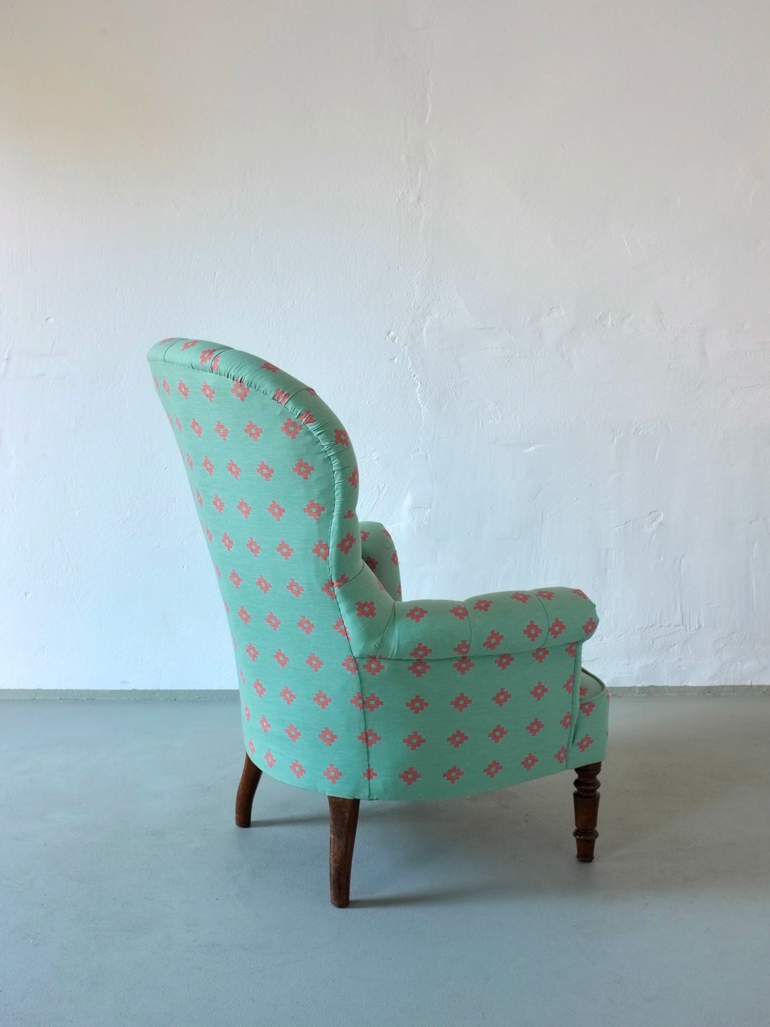 Vintage green coral button back armchair | Belgium