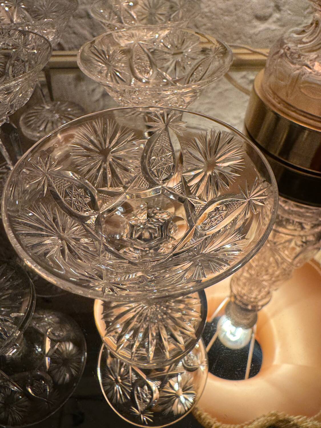 Verres à liqueur cristal du Creusot anciens
