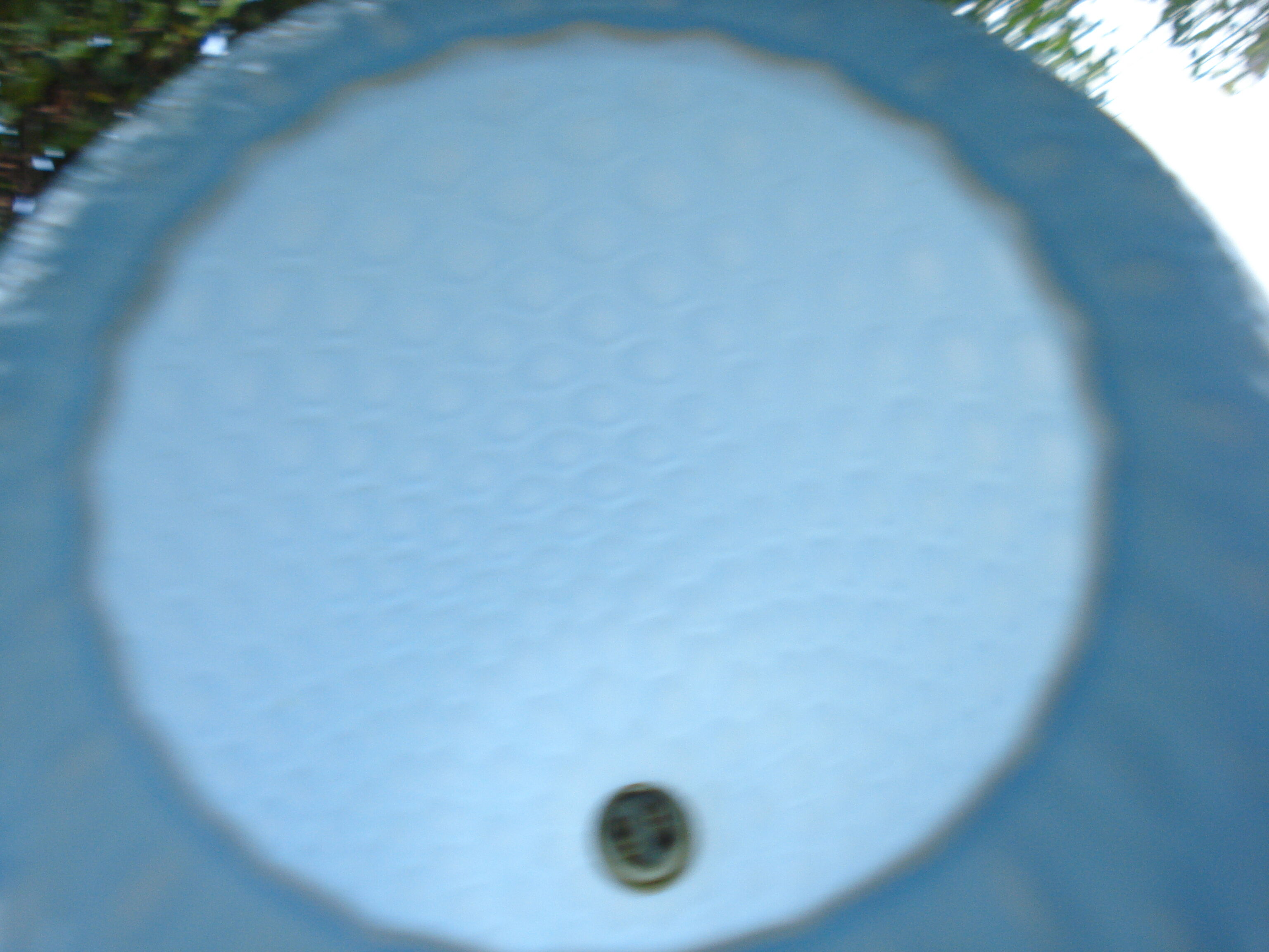 Suspension egg opaline bleue pastel