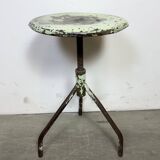 Tabouret pivotant industriel en fer vert, années 1960