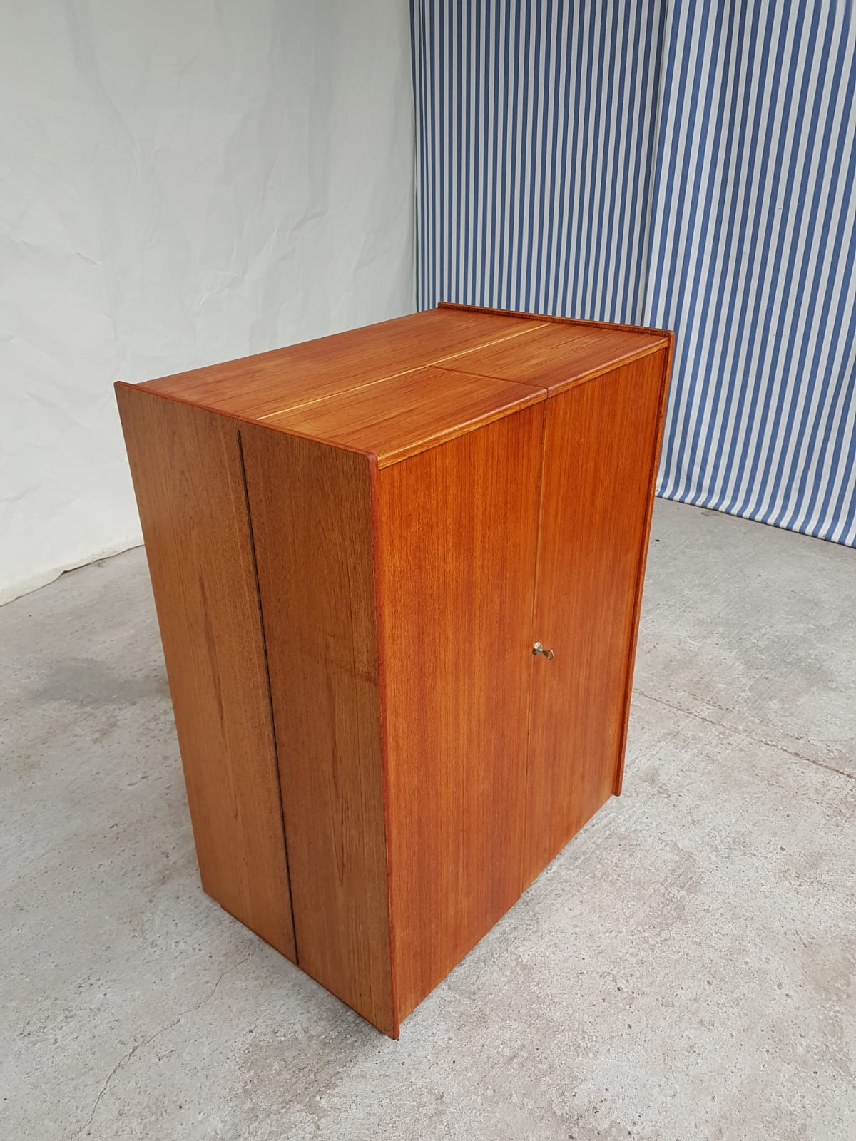 Mid century Norwegian desk-in-a-box by Pfeiffer