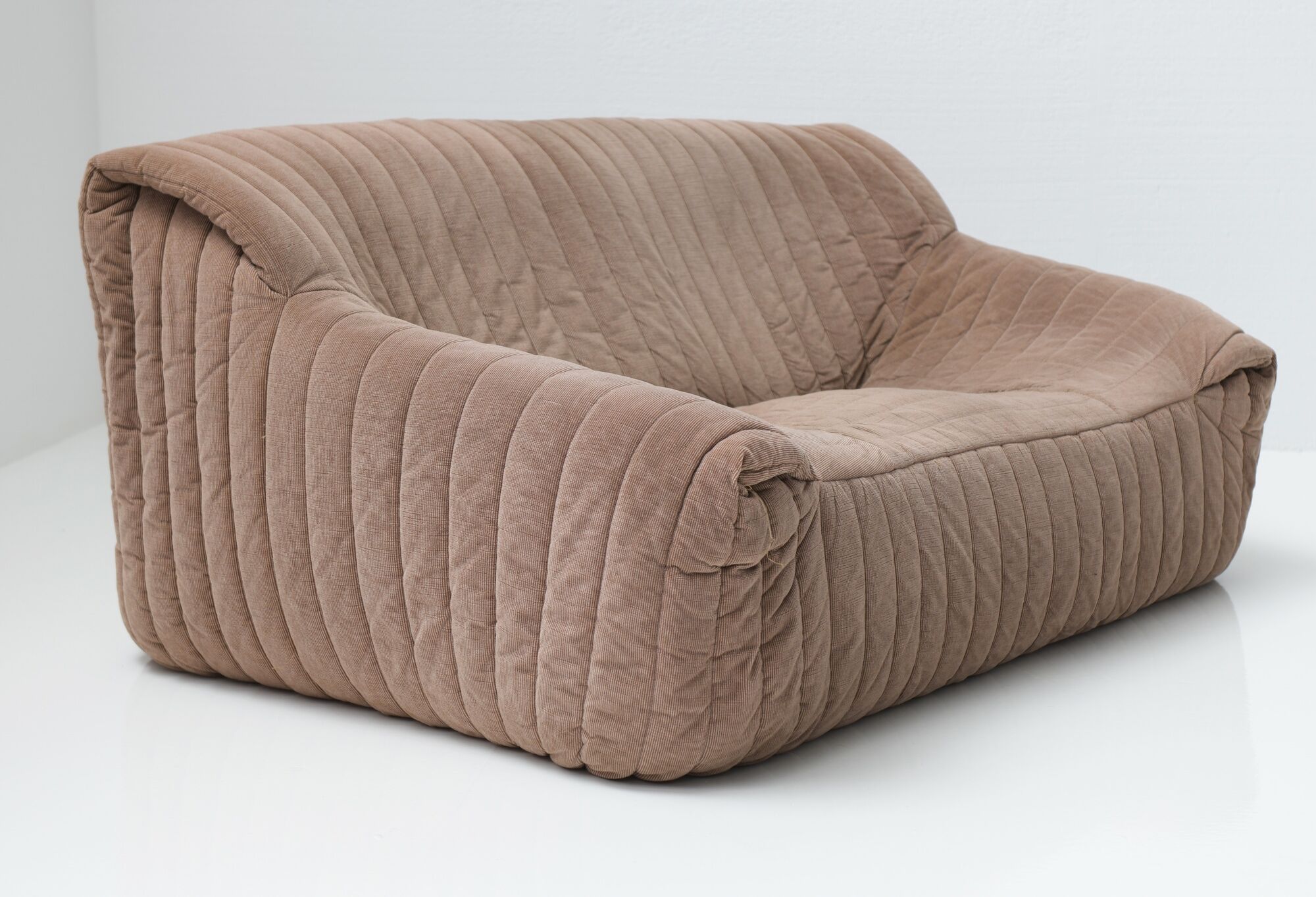 Sandra sofa by Annie Hieronimus for Cinna France
