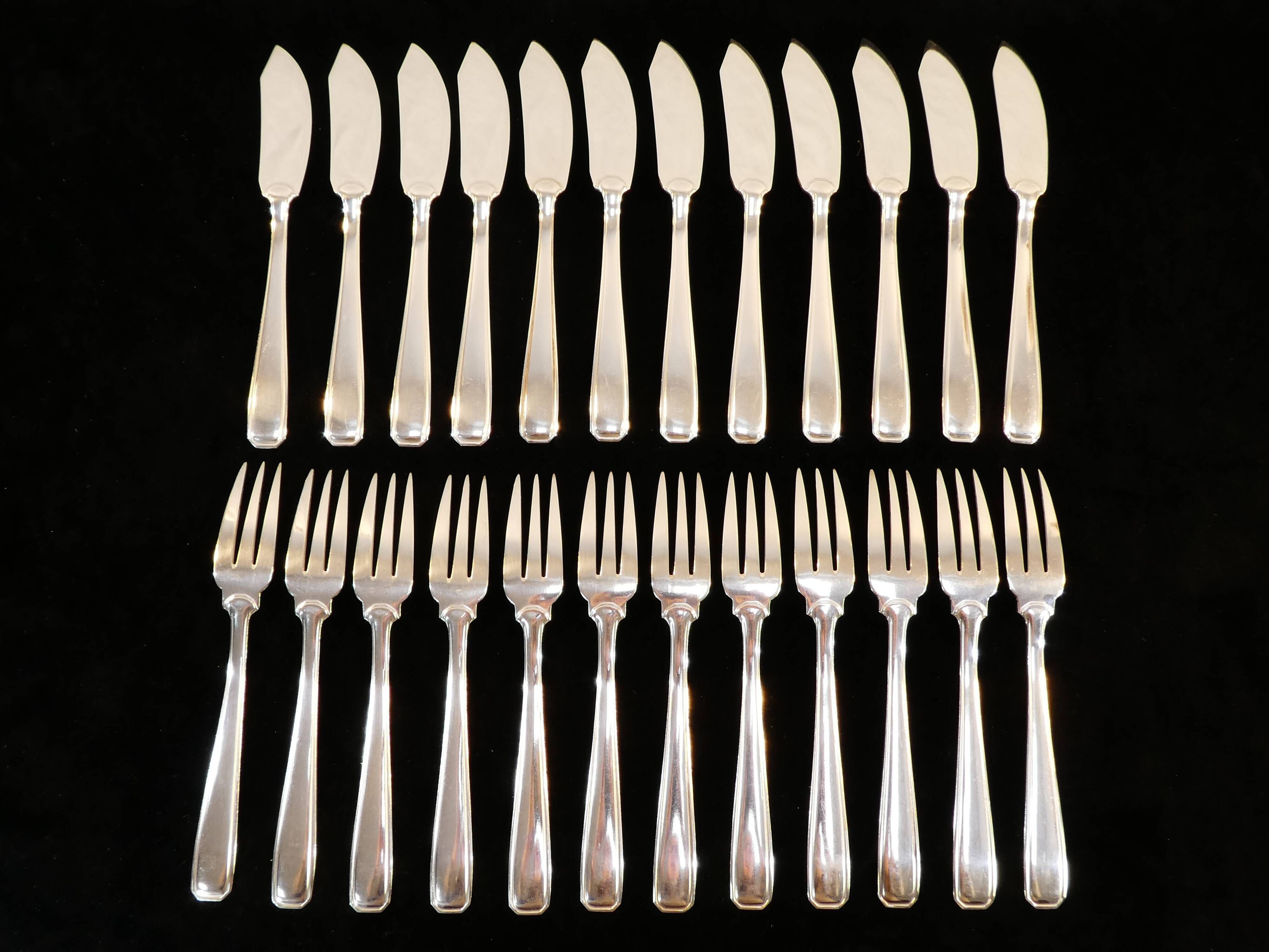 12 fish cutlery knife knife BOULENGER in silver metal Model SUZY