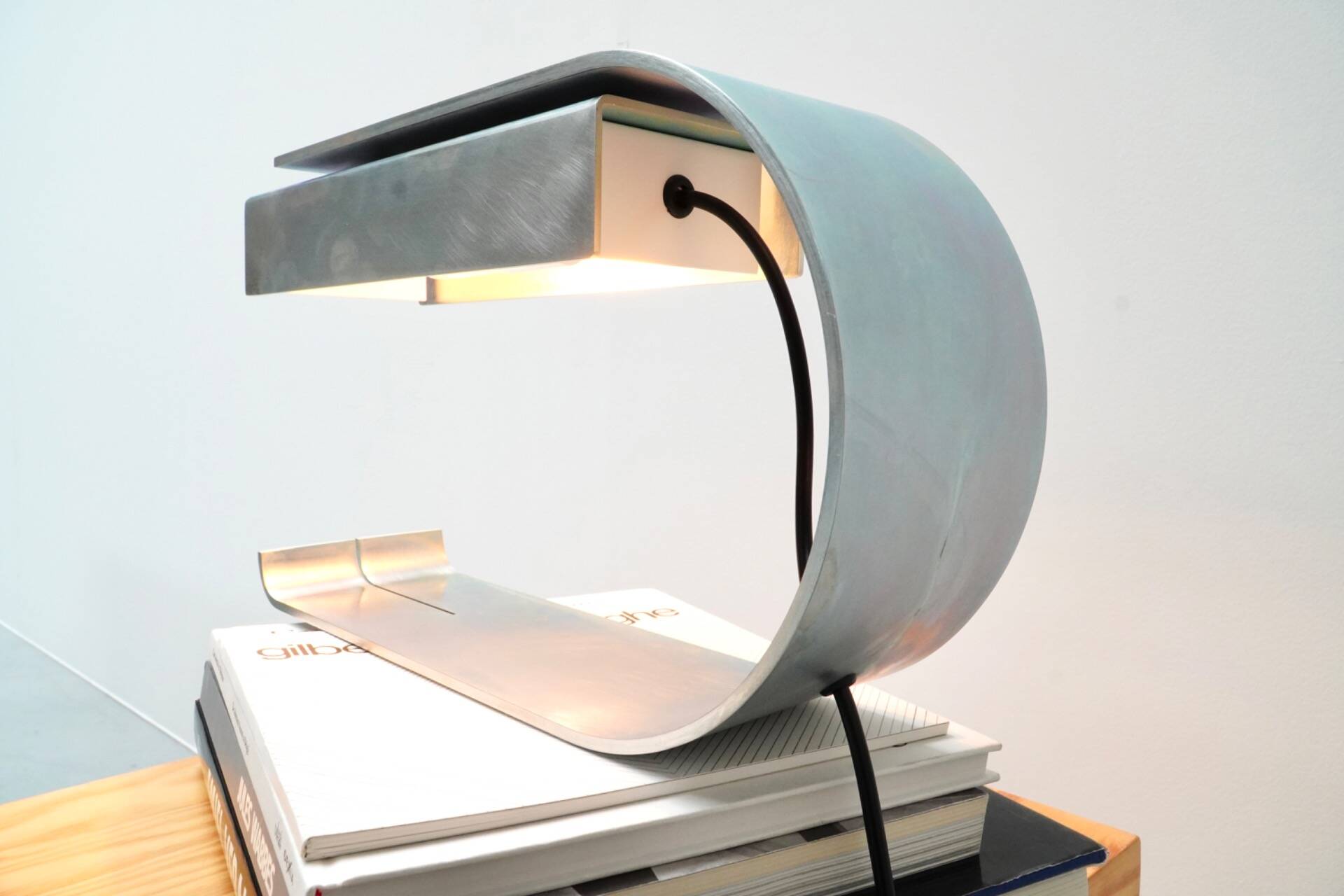 Christophe Gevers, Lampe de table en acier galvanisé