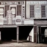 Walker Evans “Entrepôts Publicitaires au Bord de l’Eau, Louisiane"1938