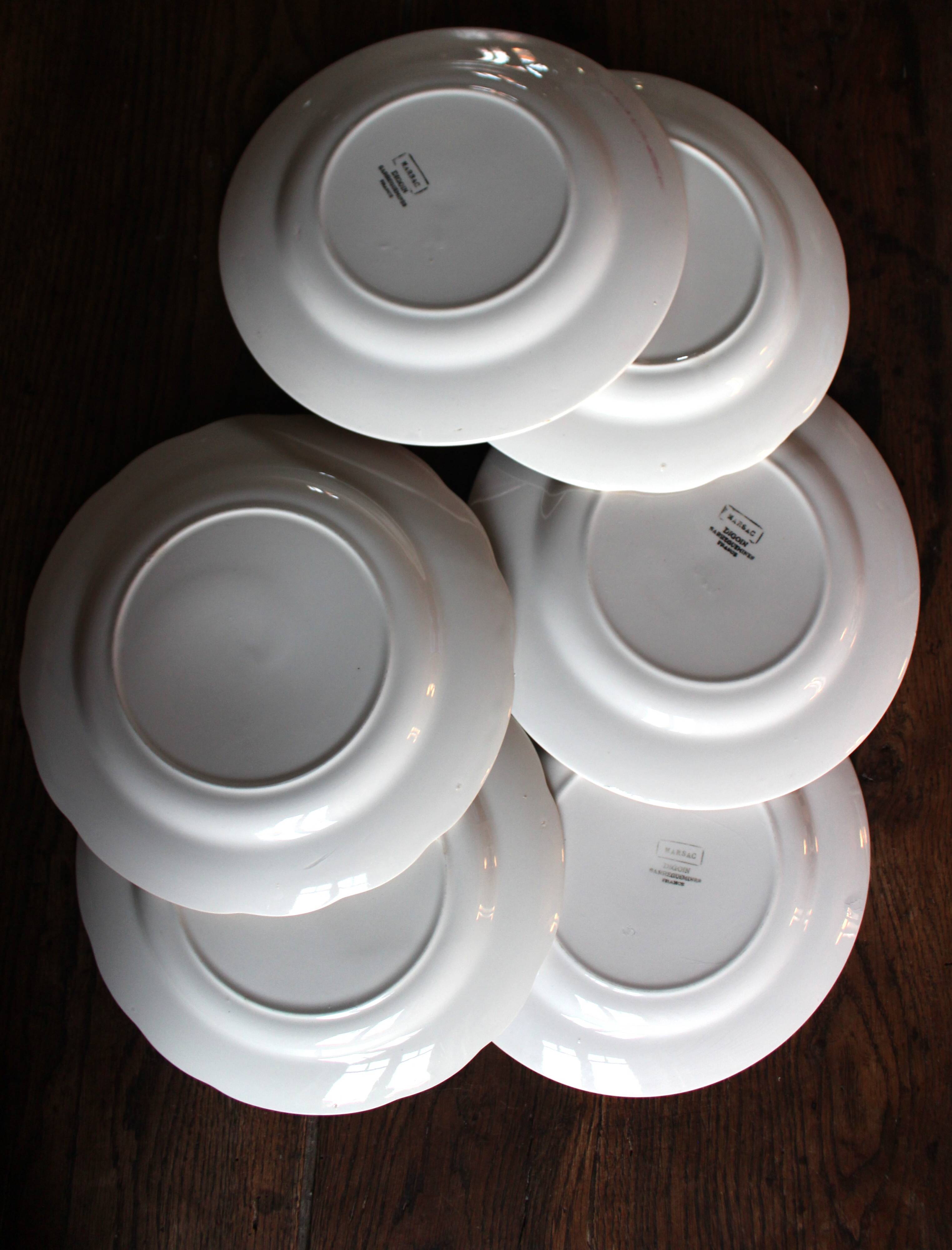 6 flat plates Digoin Sarregemines Marsac red with gold flowers