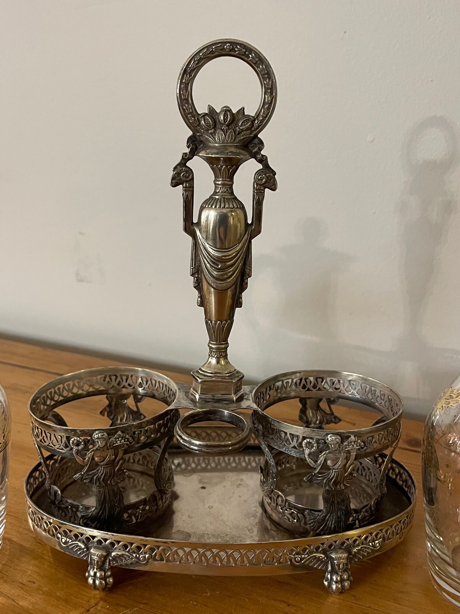 Oil and vinegar maker