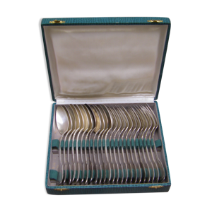 coffret de couverts douze