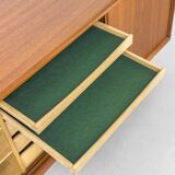 Buffet danois en teck par Henning Kjaernulf pour Bruno Hansen, années 1960