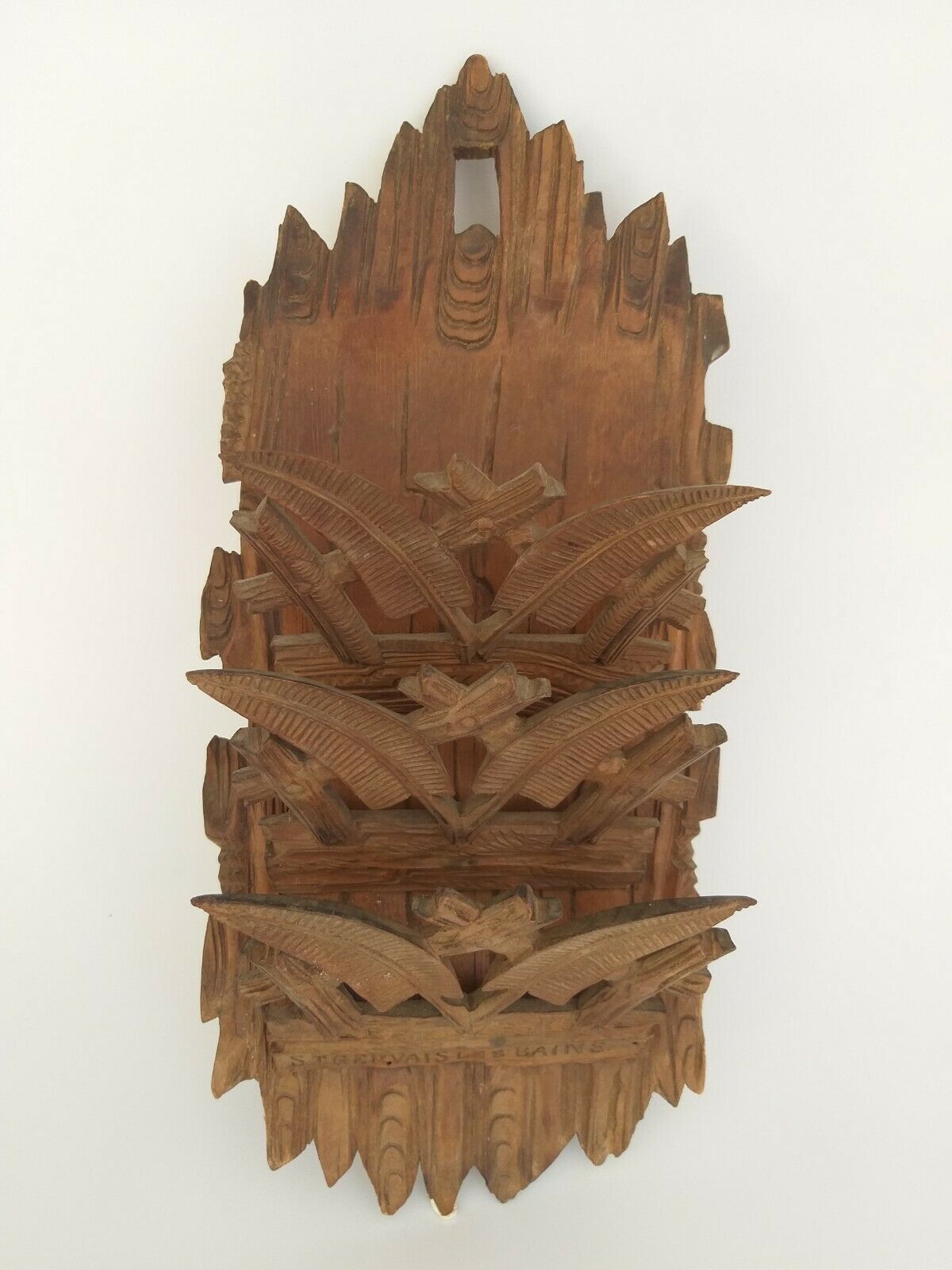 Porte courrier Saint Gervais les bains bois sculpte foret noire 1900
