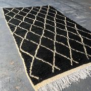 Tapis en laine fait main taille 150 x 250 cm