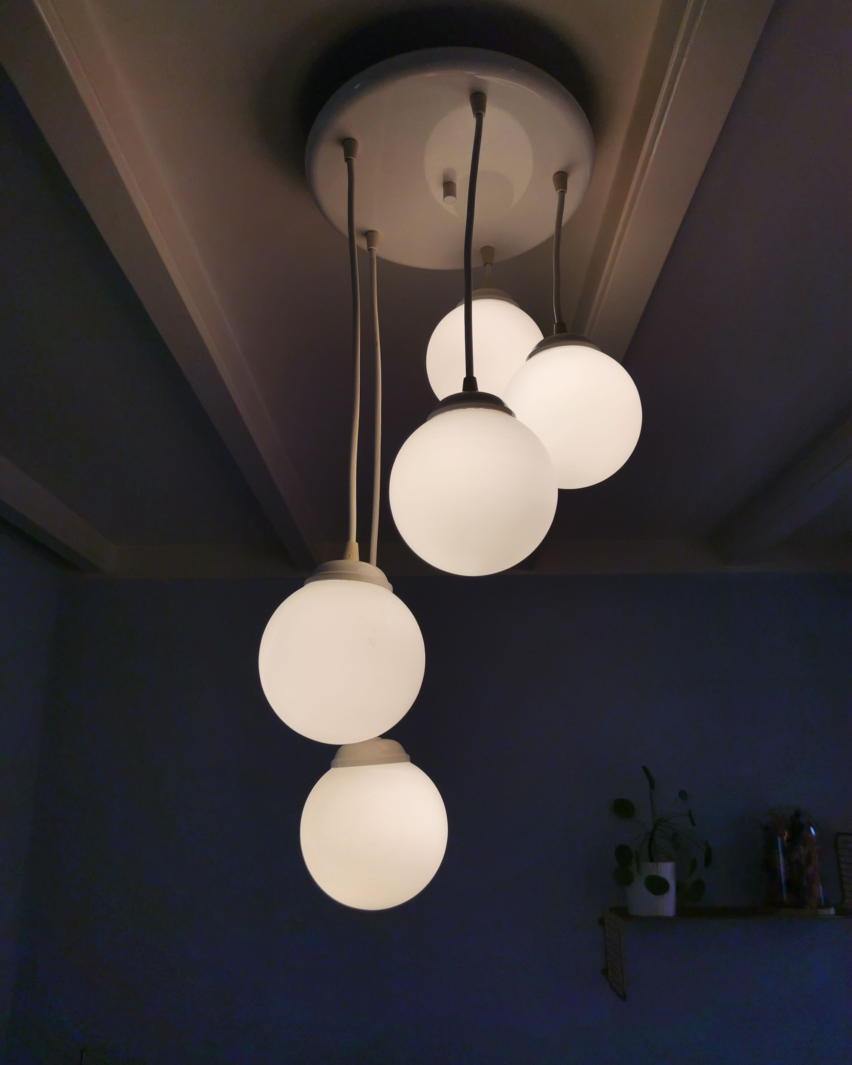 Hanging lamp 1980