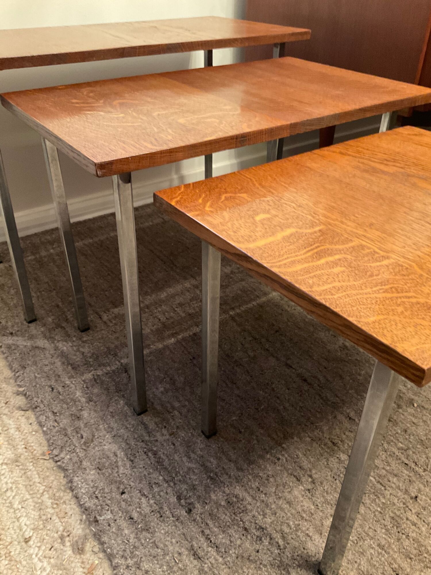 Series of 3 nesting tables from the 70s in wood and chromed metal