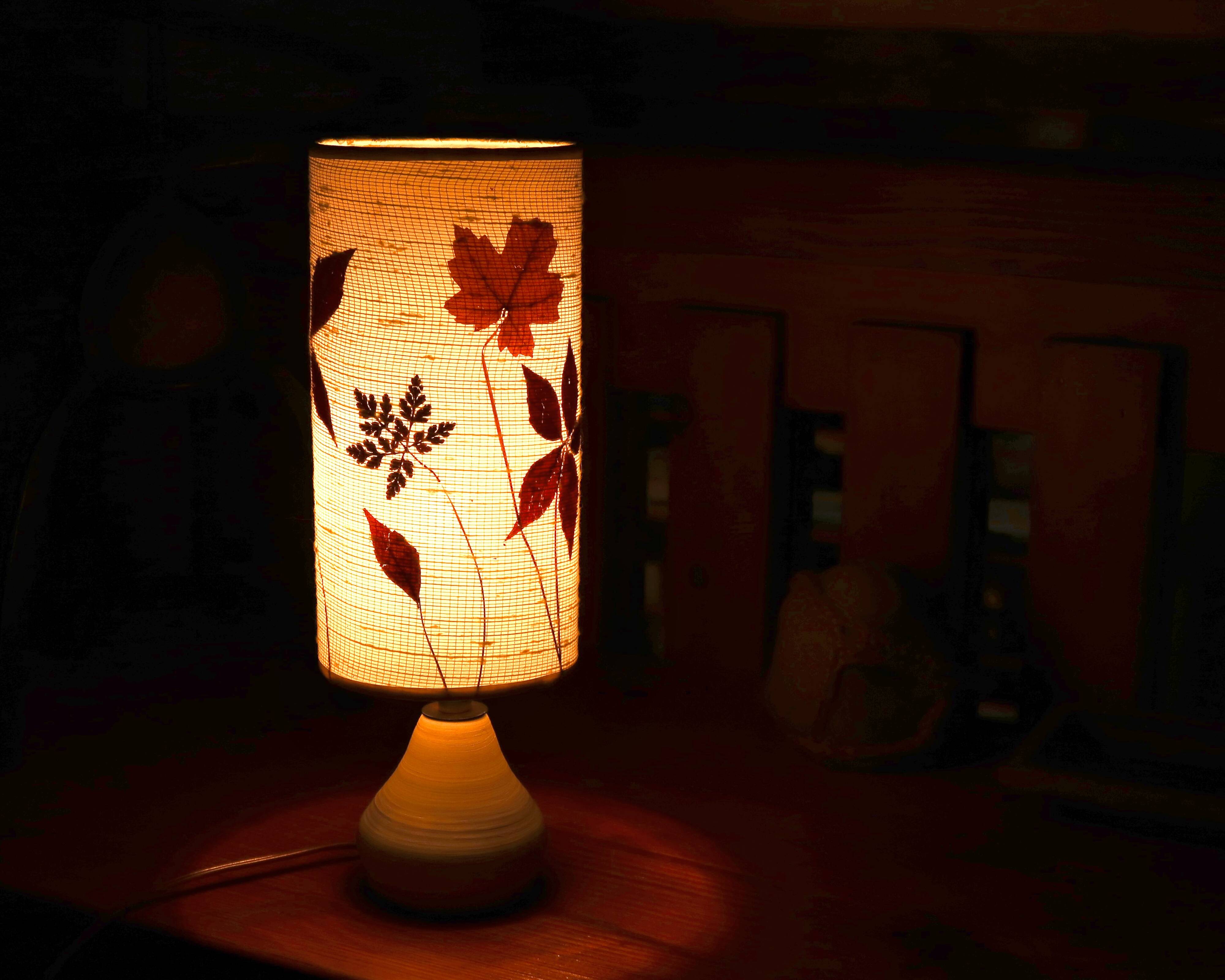 White ceramic lamp, herbarium-style lampshade, 1960s.