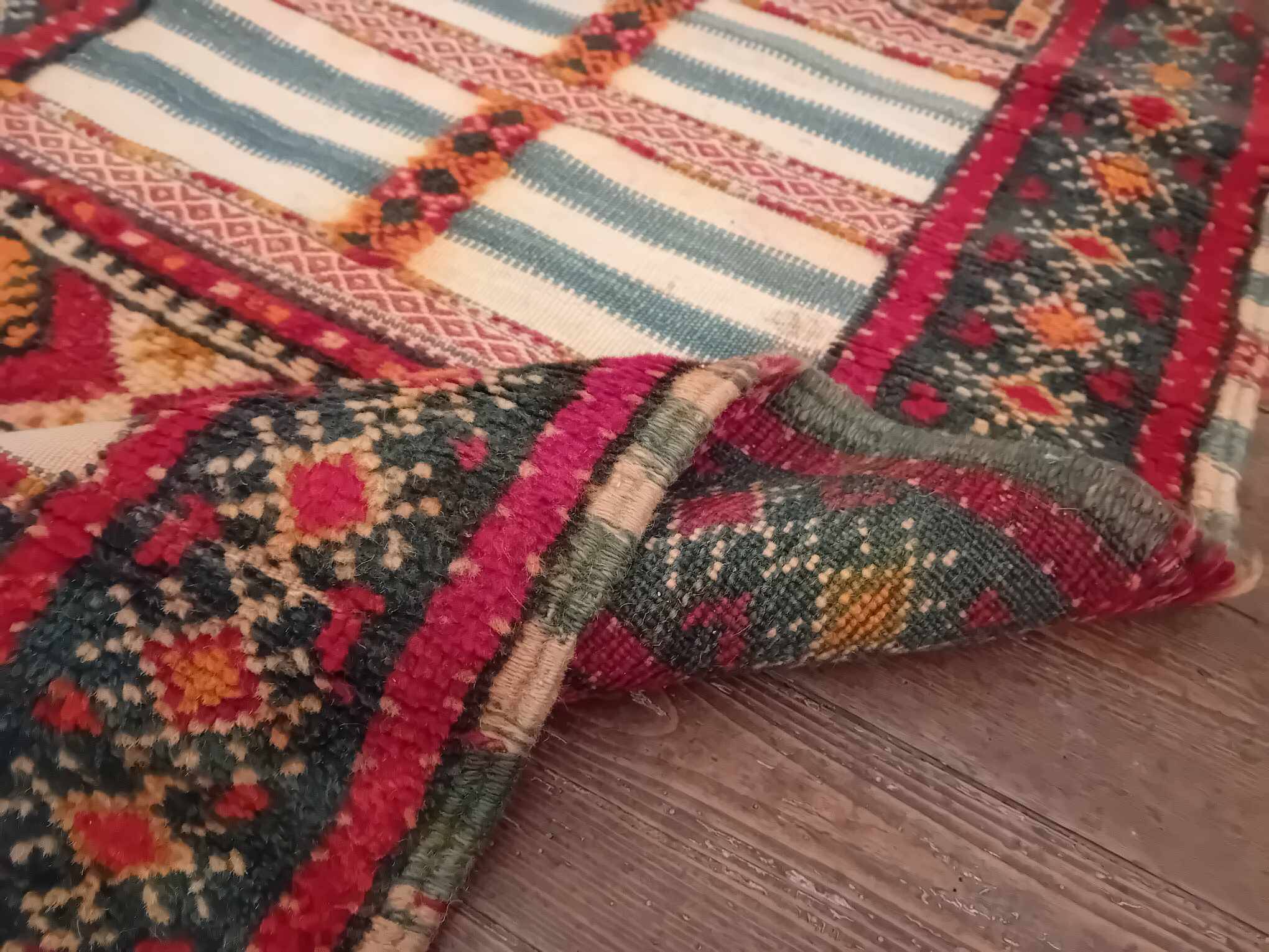 Handmade Taznakht Berber Kilim Rug 237x144cm