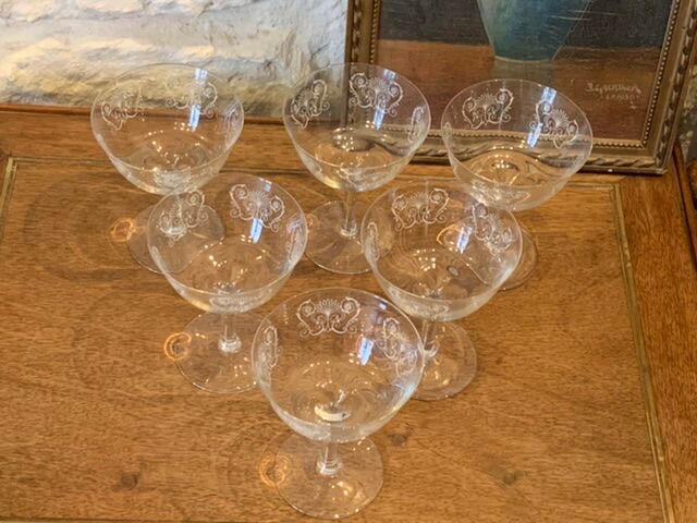 6 vintage butterfly champagne glasses