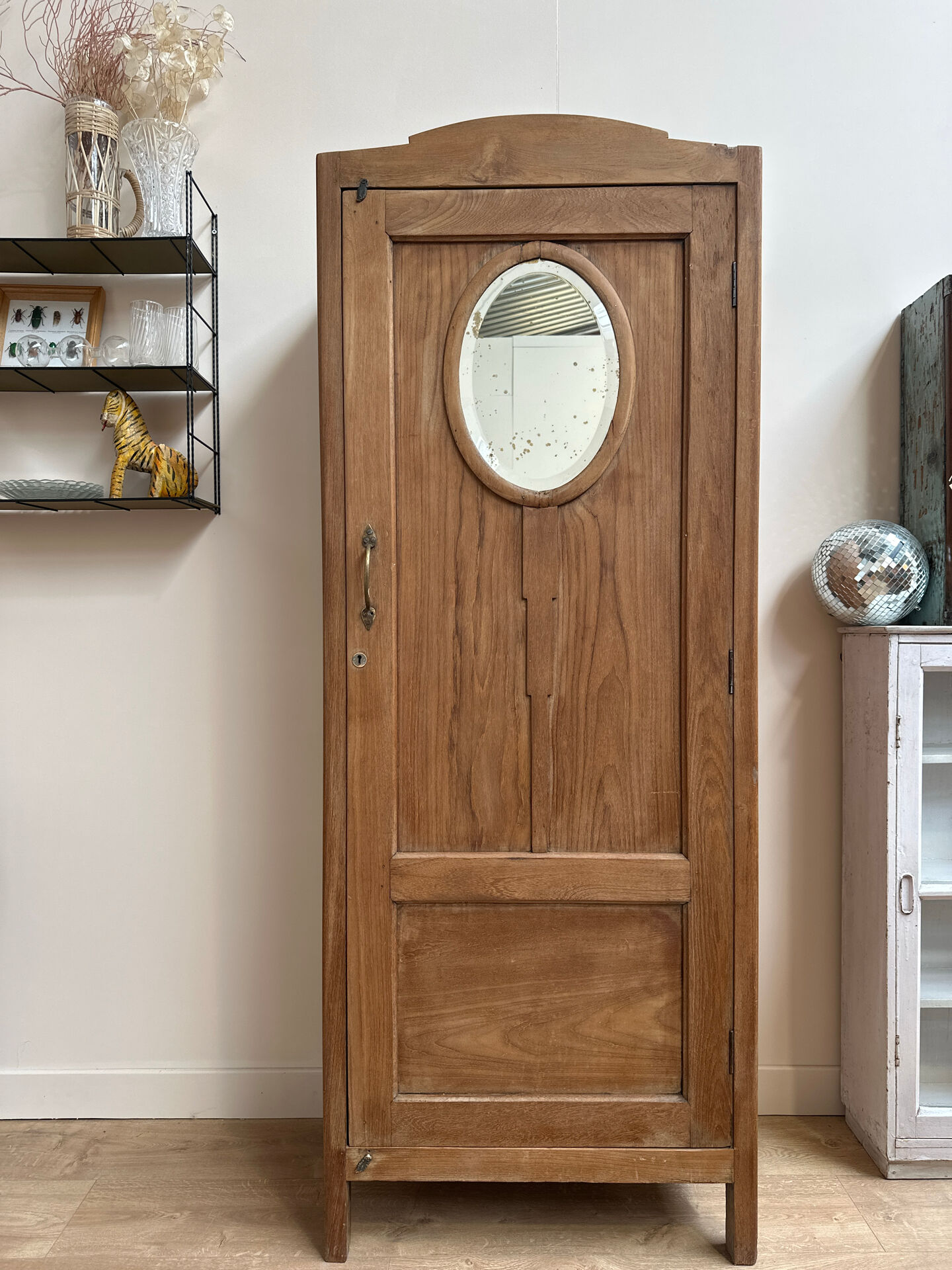 Petite armoire ancienne