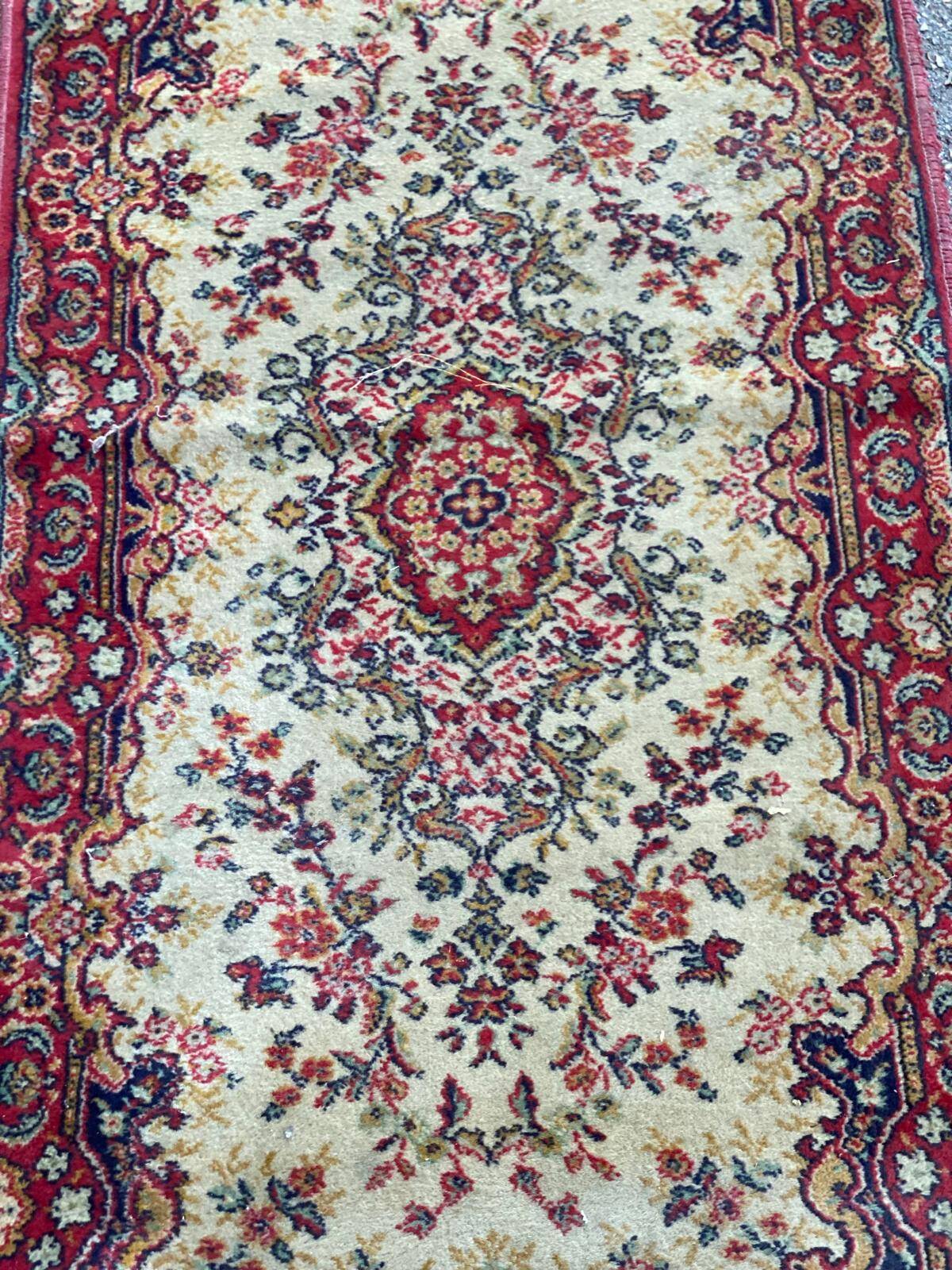 Vintage Persian wool rug in burgundy red 70x130cm
