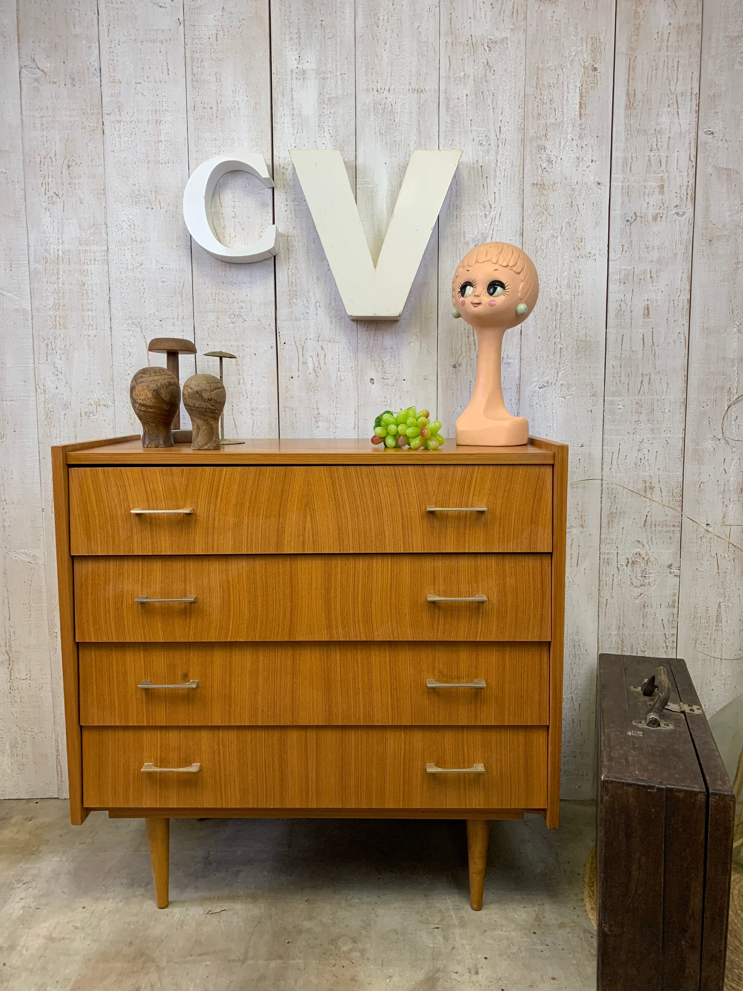 Commode vintage
