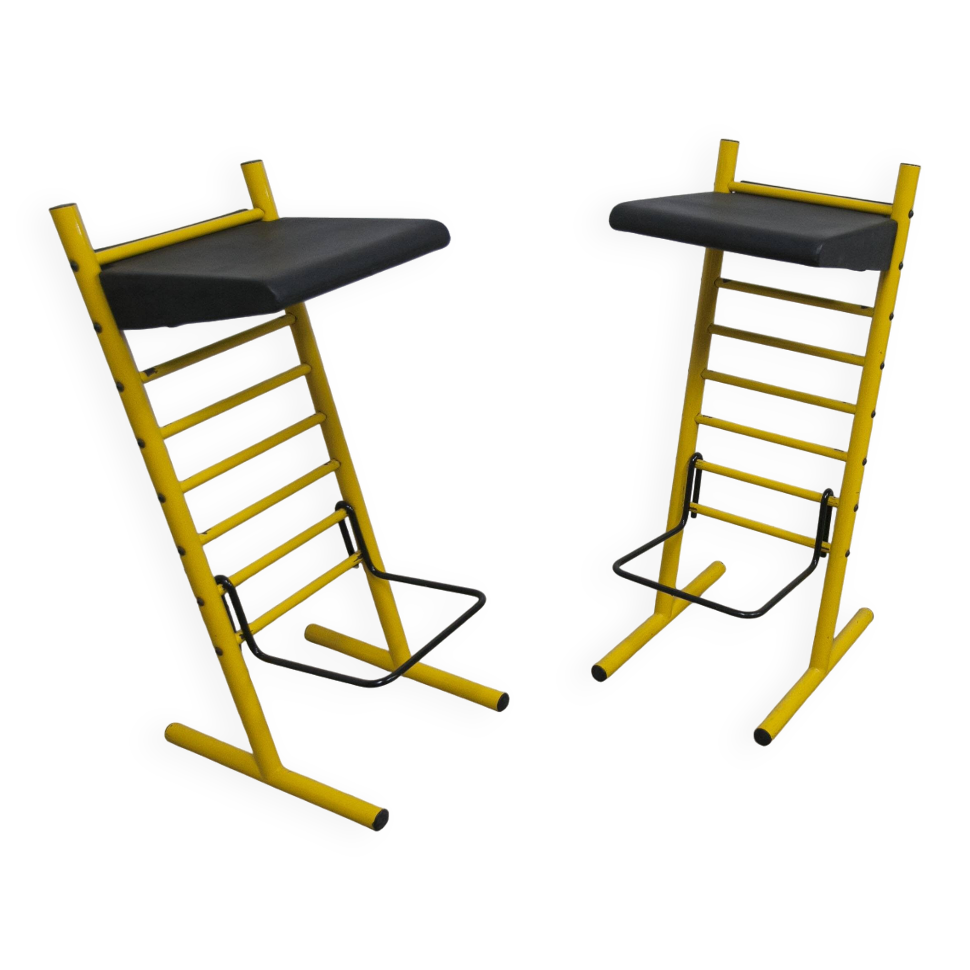 Pair of adjustable Italian bar stools in lacquered yellow and black