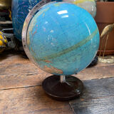 Globe world map vintage seventies Duplex