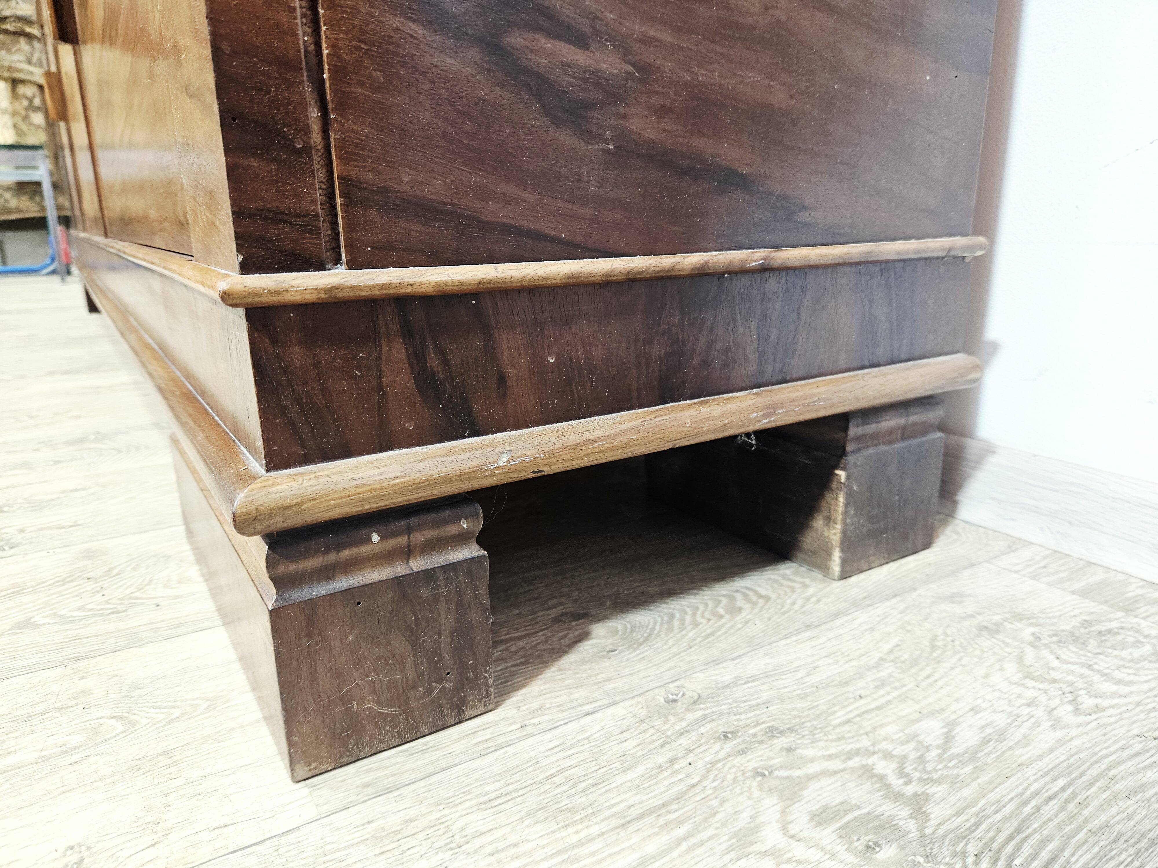 Ensemble de bureau exécutif monumental / Art Déco / Noyer / Années 1940.