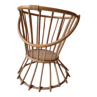 Rattan plant holder