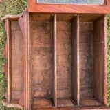 Wall display cabinet