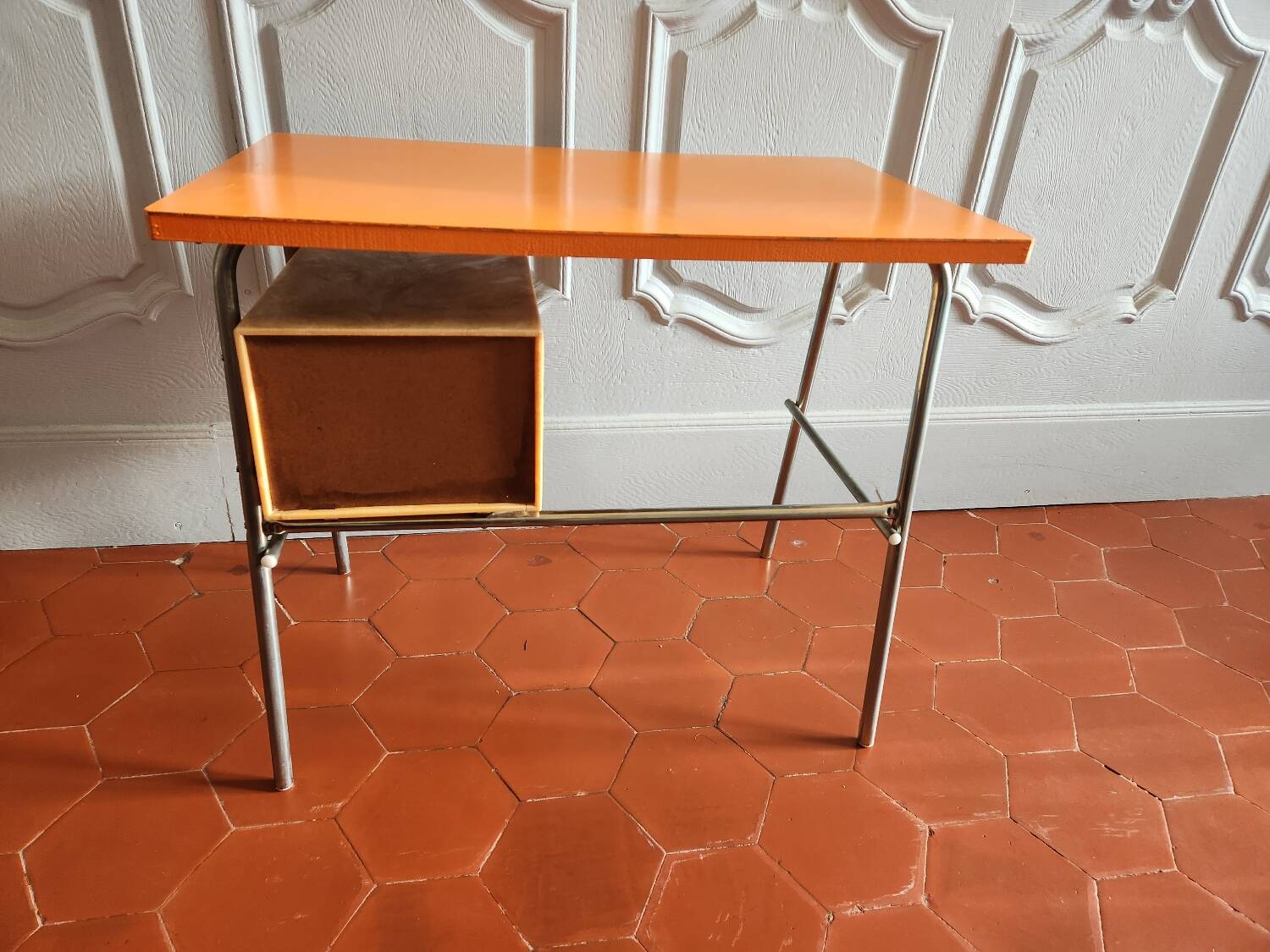 Children's desk from the 1970s.