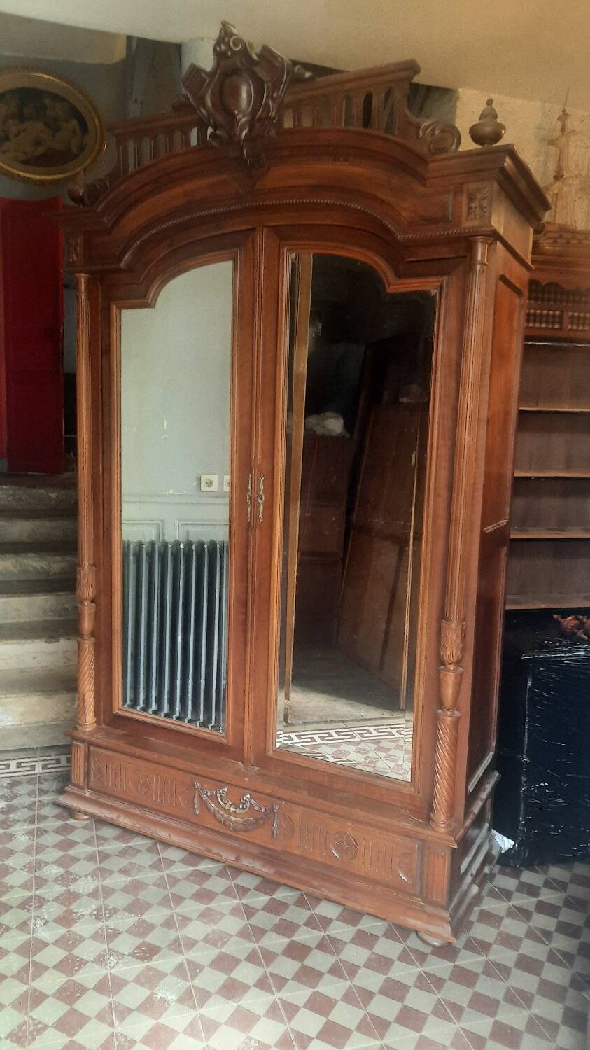 Louis XV style wardrobe