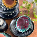 6 tasses en faïence de Quimper.