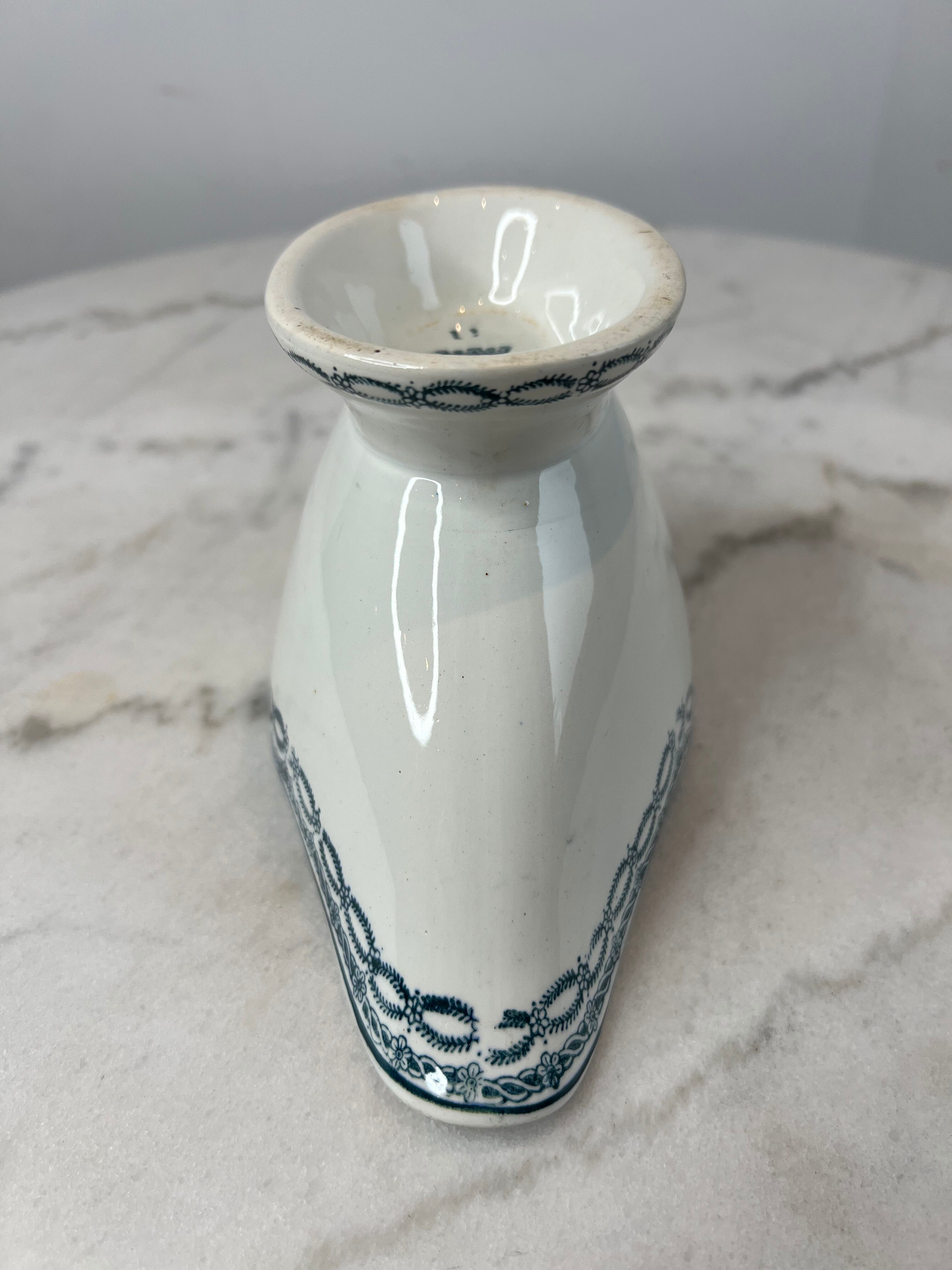 Ironstone sauce boat Saint-Amand