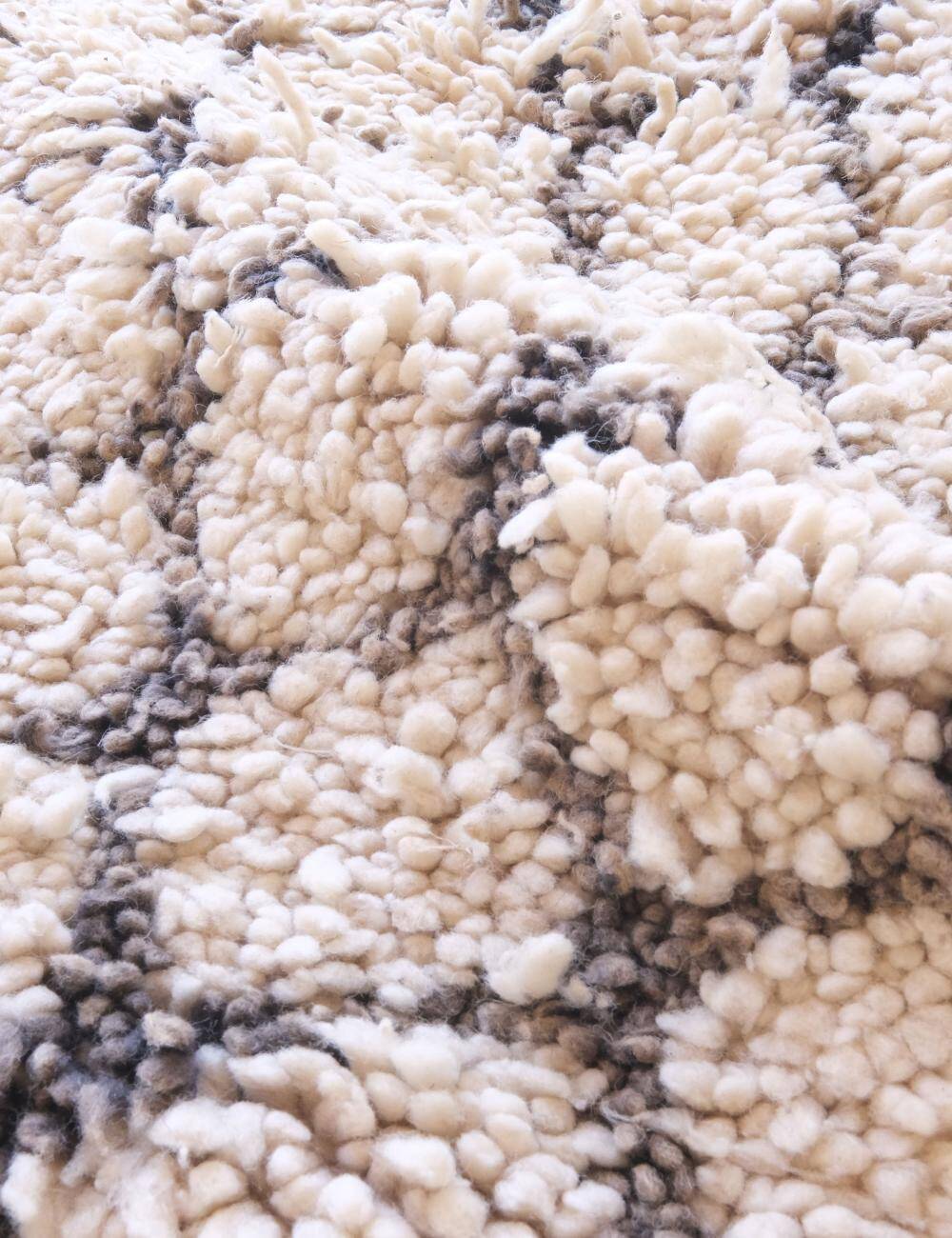 Vintage Azilal Rug - 207 x 76 cm