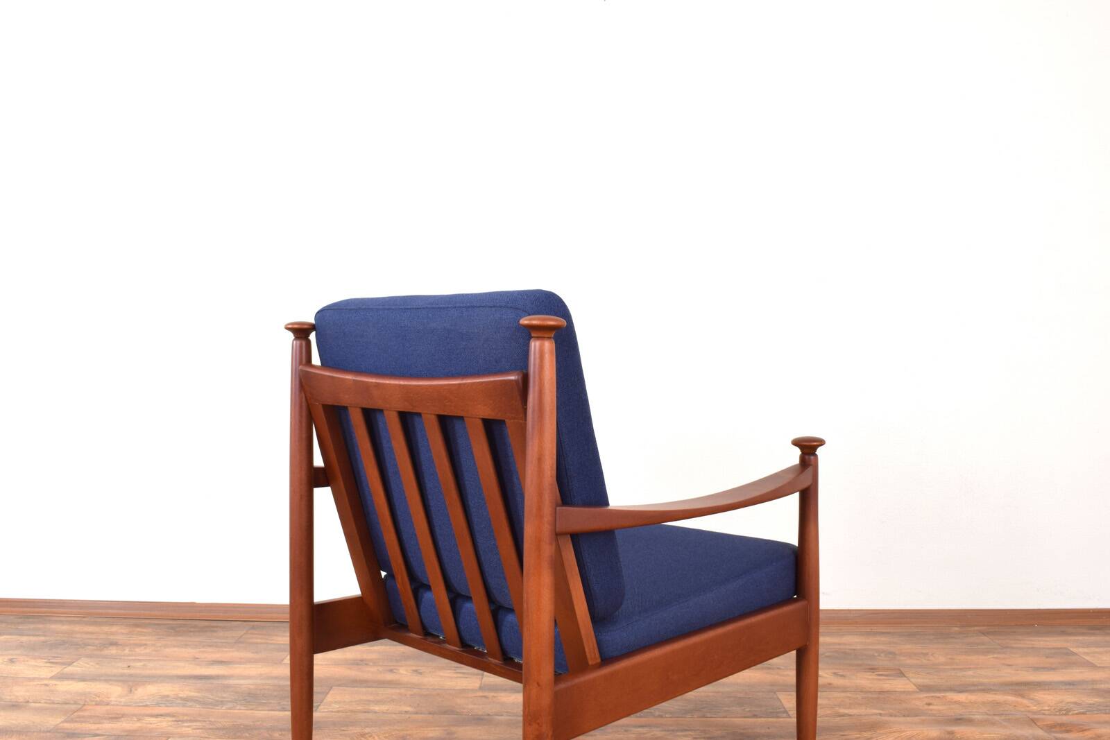 Fauteuil de salon danois du milieu du siècle, années 1960.