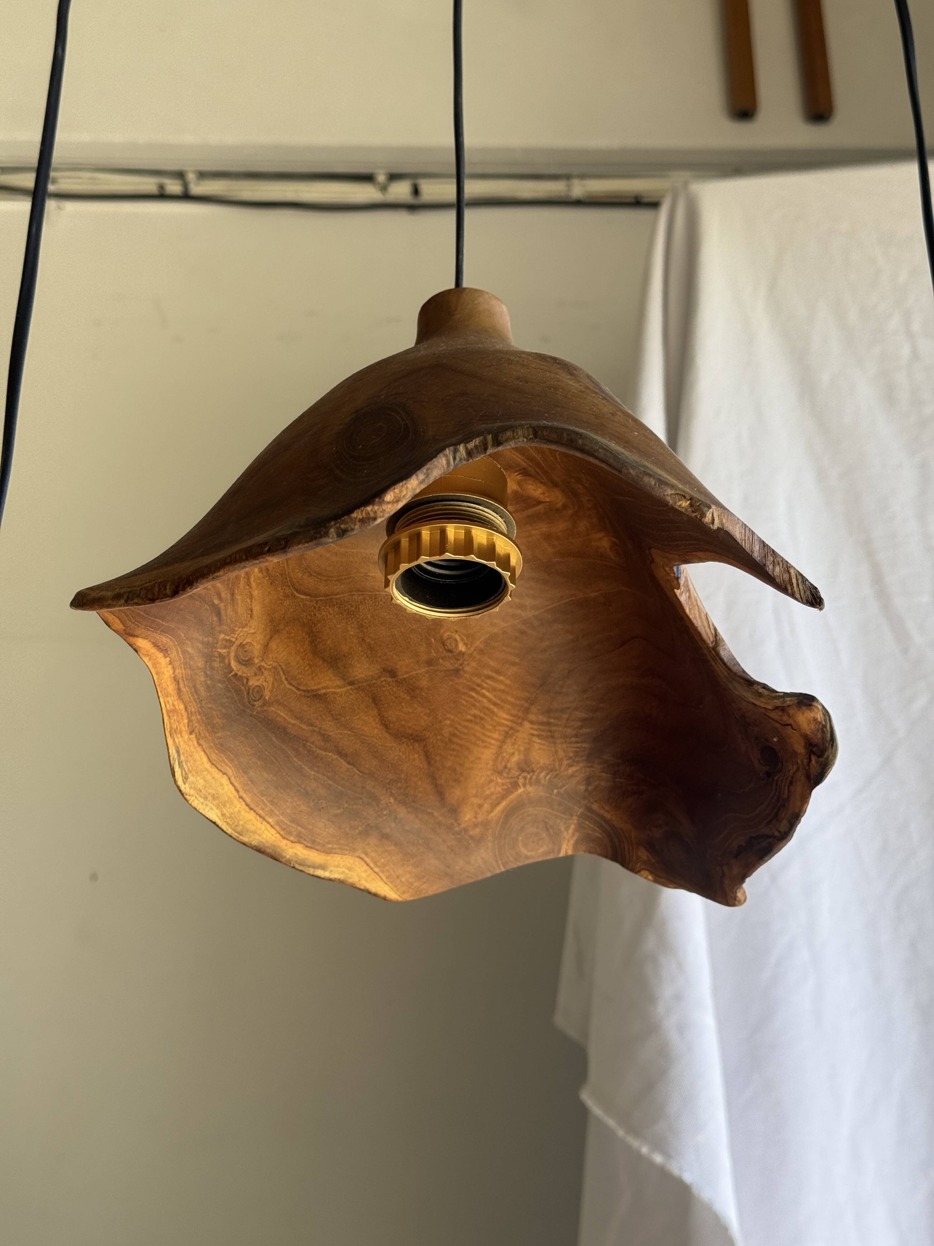 Small suspension in organic teak hat D30 H20